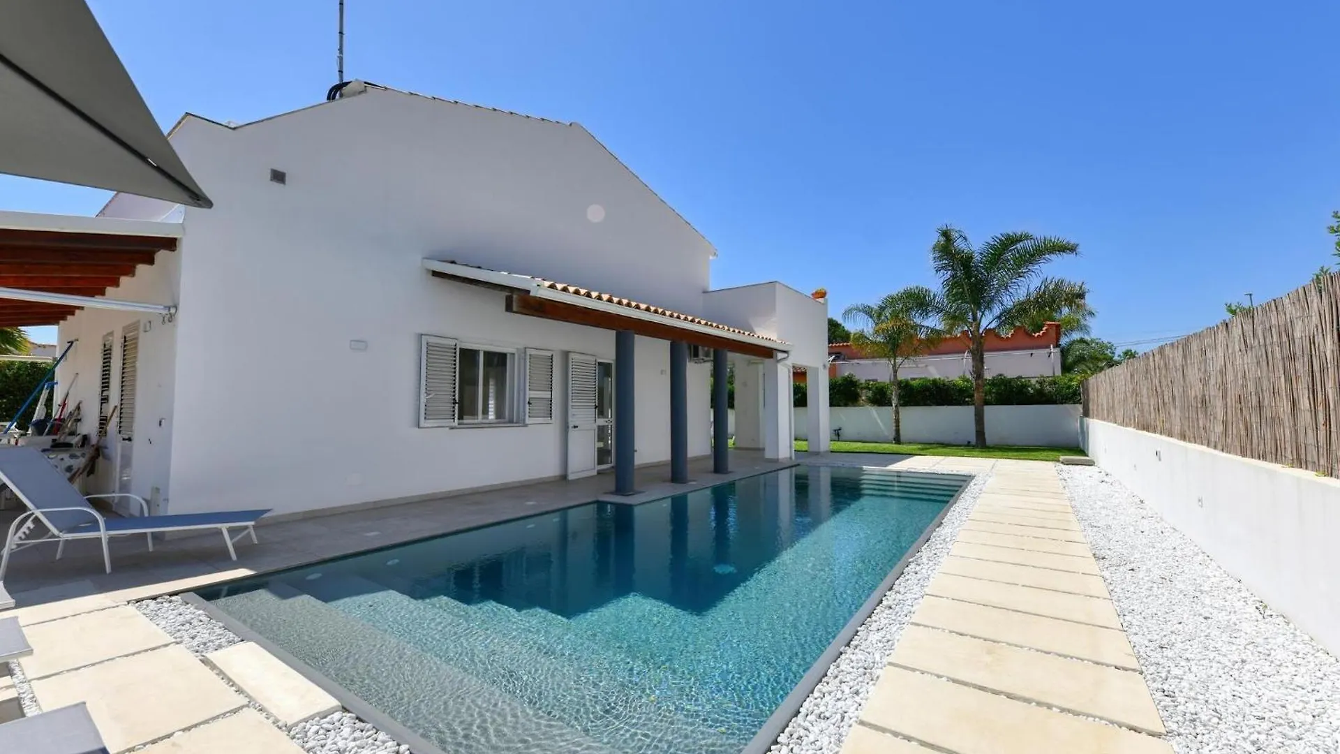 Lovely App In Villa With Pool, Fontane Bianche Сиракузы Апартаменты