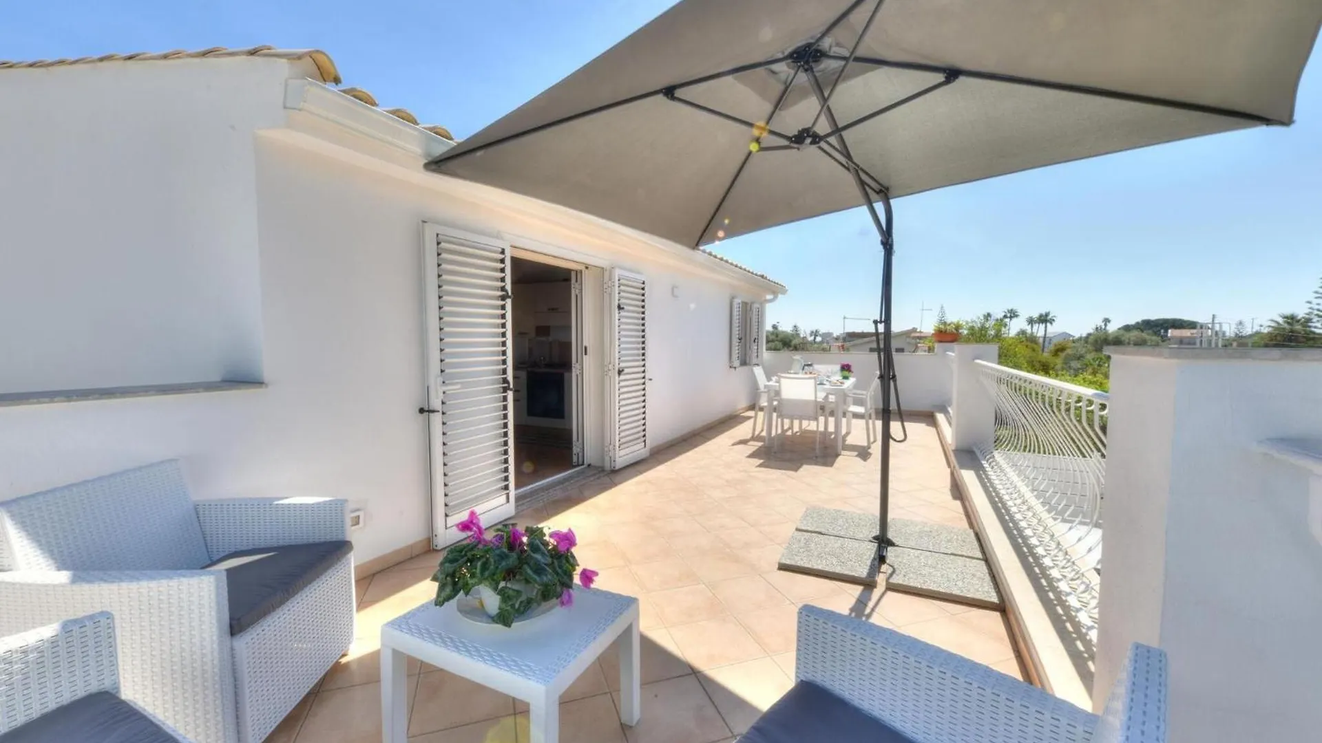 Lovely App In Villa With Pool, Fontane Bianche Сиракузы Апартаменты